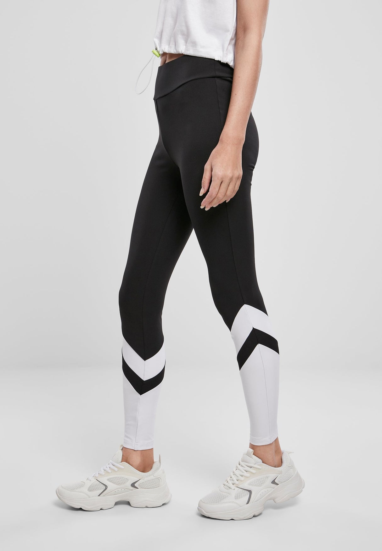UC Arrow High Waist Legging