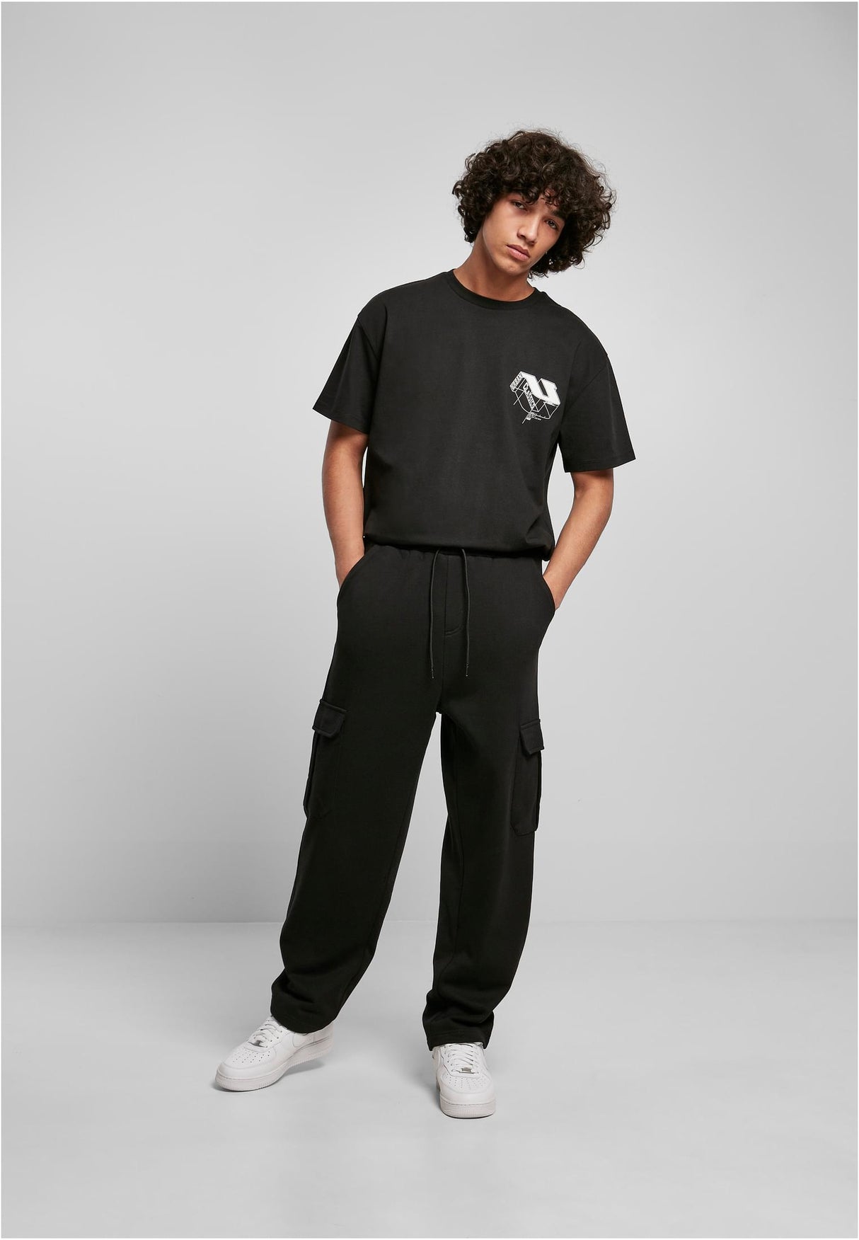 UC 90s Cargo Sweatpants