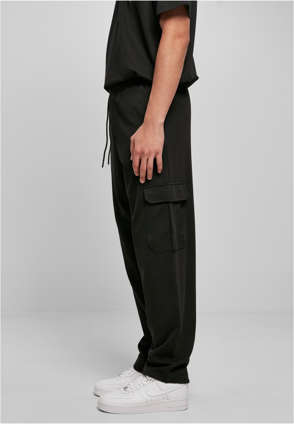 UC 90s Cargo Sweatpants