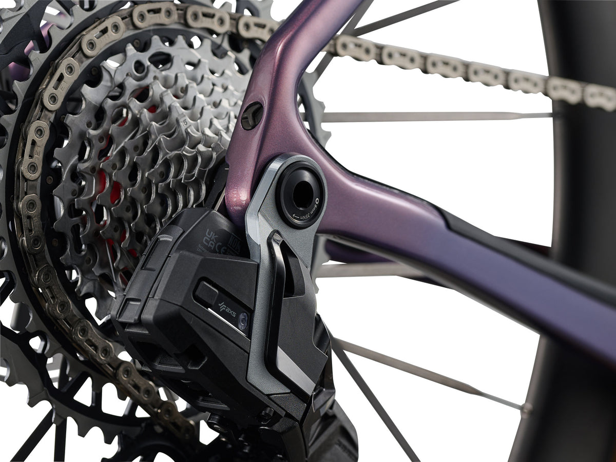Gravelcykel GIANT Revolt Advanced SL 1 (2027) Tempest Purple
