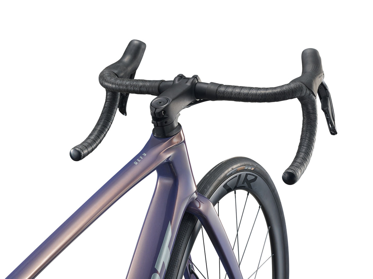 GIANT Defy Advanced 0 (2026) Landsvägscykel Meteorite Mist