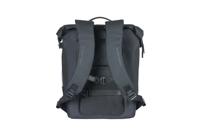 Ryggsäck med pakethållarfäste BASIL SoHo Nordlicht, 17 L, LED, svart