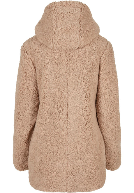 Baksidan av en beige sherpajacka med huva.