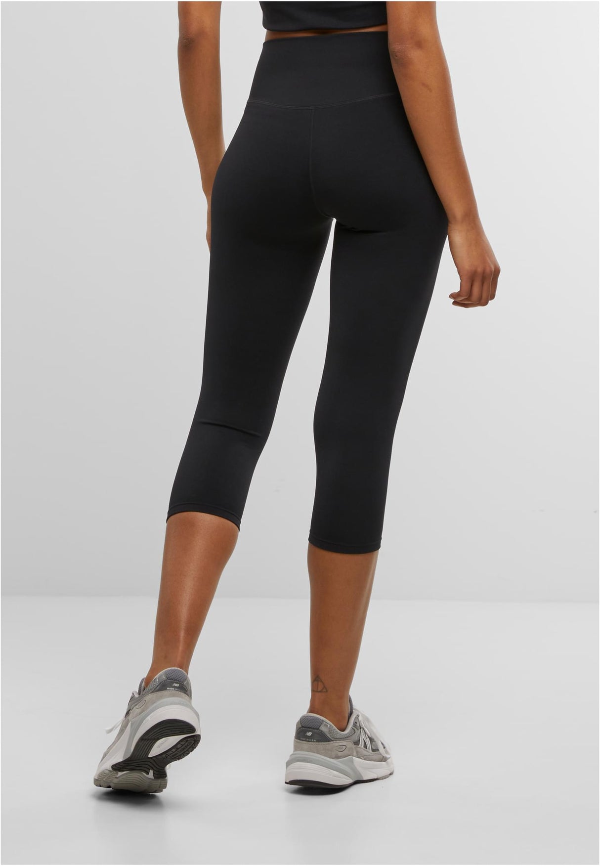 UC Capri Tights