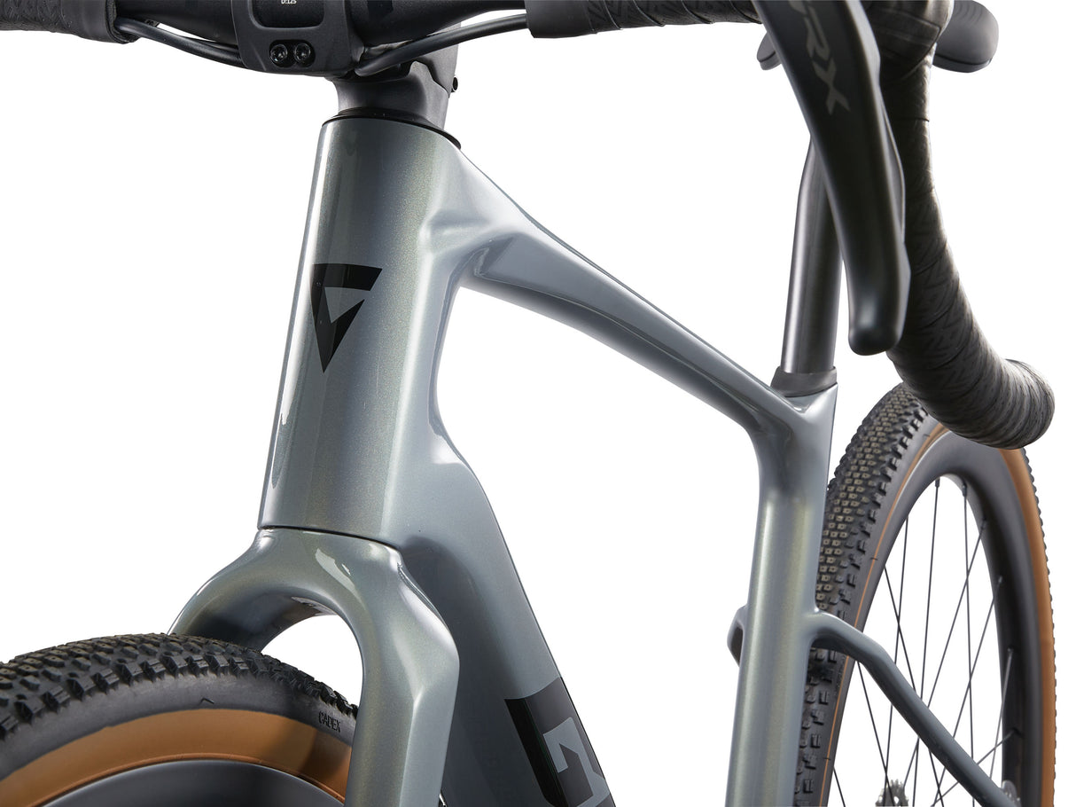 Gravelcykel GIANT Revolt Advanced 0 (2025) Aurora Noise