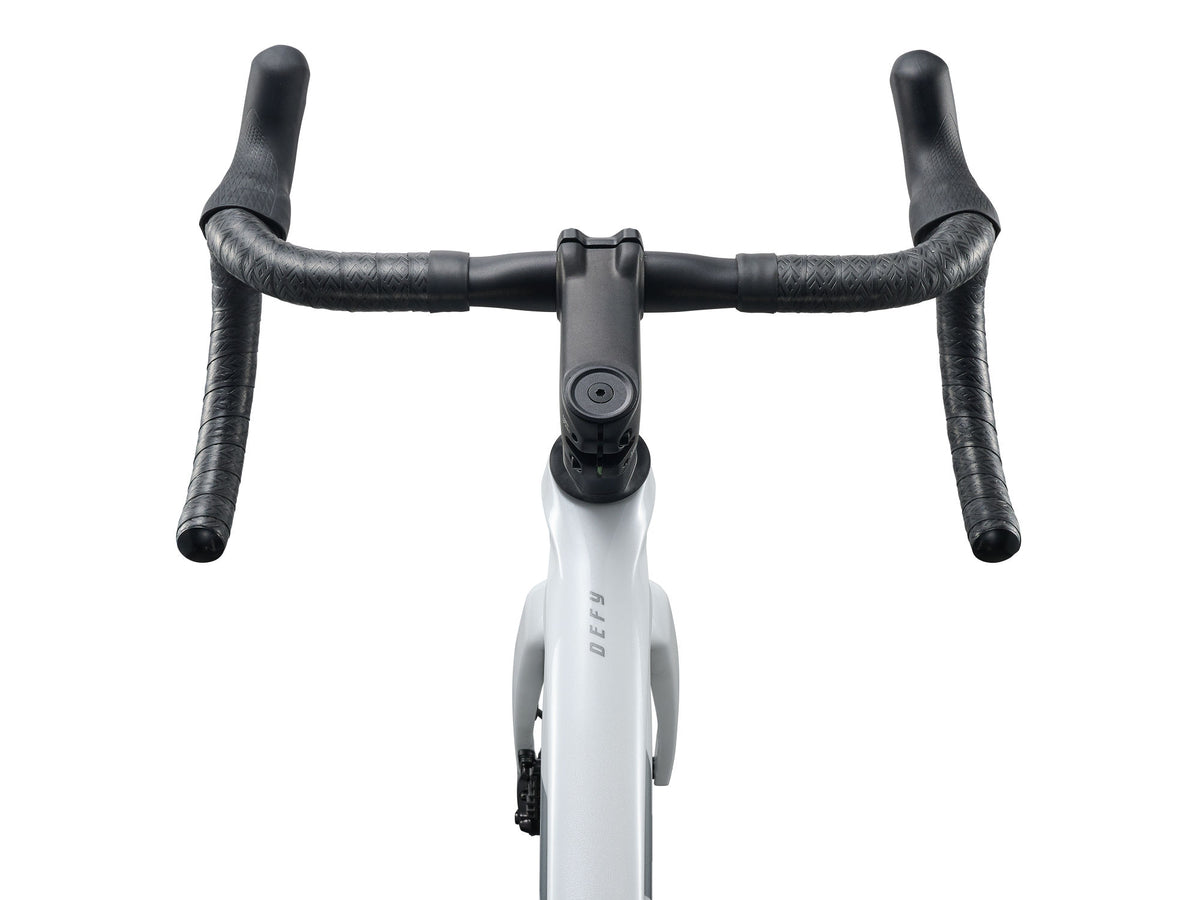 Landsvägscykel GIANT Defy Advanced 2 (2027) Pearl White