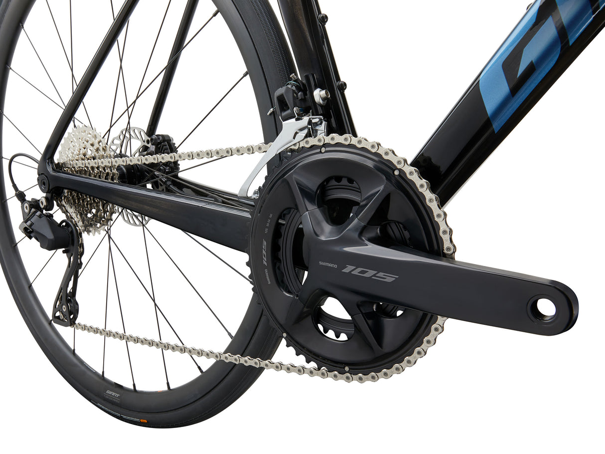 Landsvägscykel GIANT TCR Advanced 2 KOM (2025) Carbon