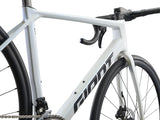 Landsvägscykel GIANT TCR Advanced 2 PC (2025) Illusion White